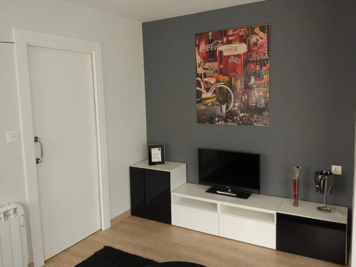 Daire Bonito Loft En Ermua. Comodo Y Funcional.